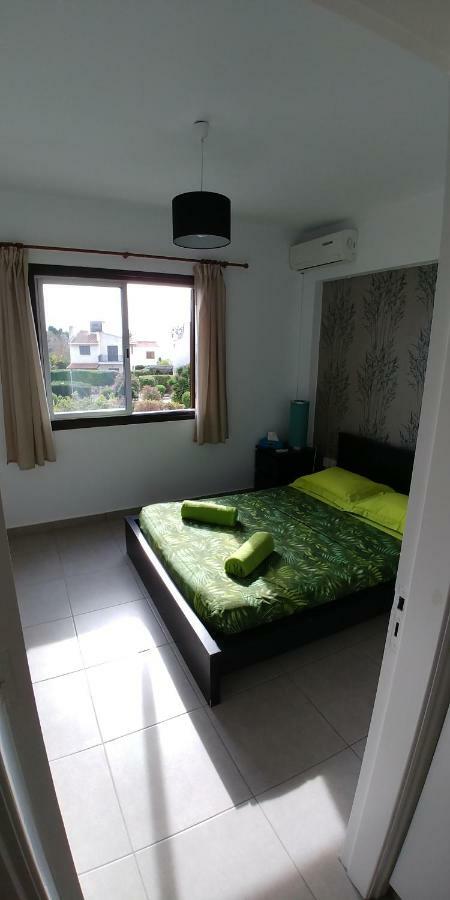 'Chez Antoine' Pool-View 5Min From Sea Apartamento Pafos Exterior foto
