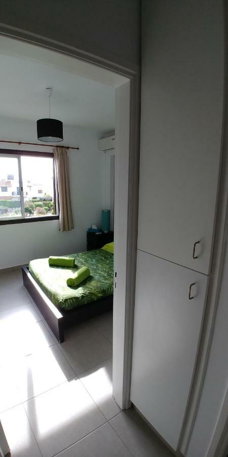 'Chez Antoine' Pool-View 5Min From Sea Apartamento Pafos Exterior foto
