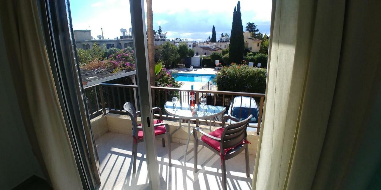 'Chez Antoine' Pool-View 5Min From Sea Apartamento Pafos Exterior foto